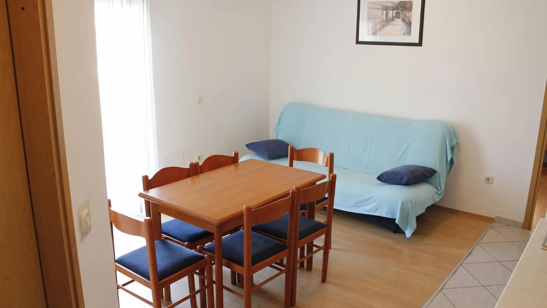Apartments Branko Povljana