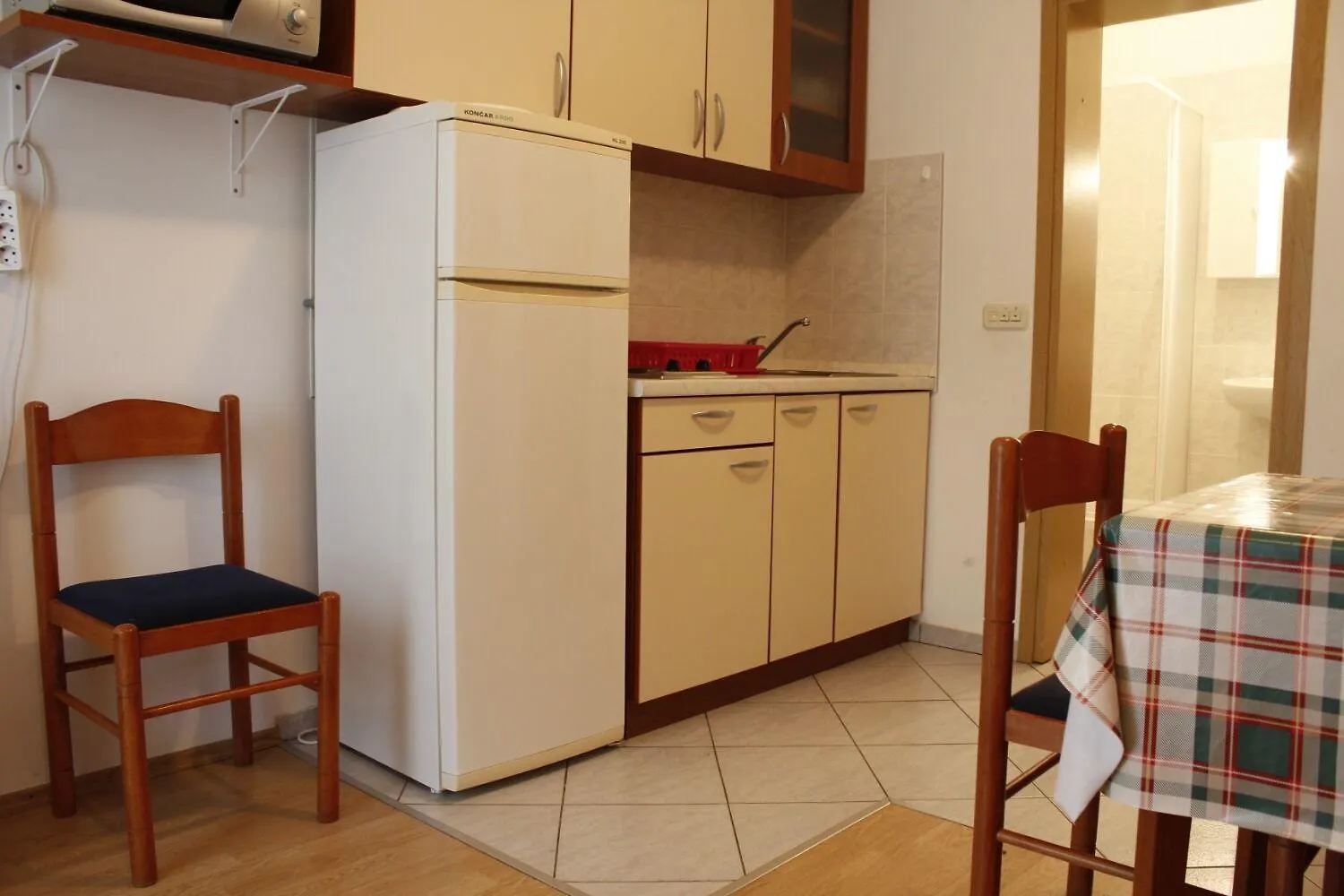 Apartments Branko Povljana 0*,