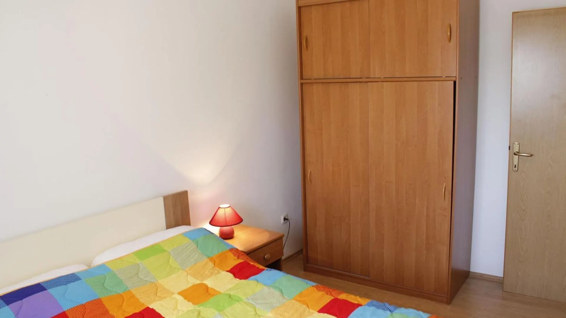 Apartments Branko Povljana